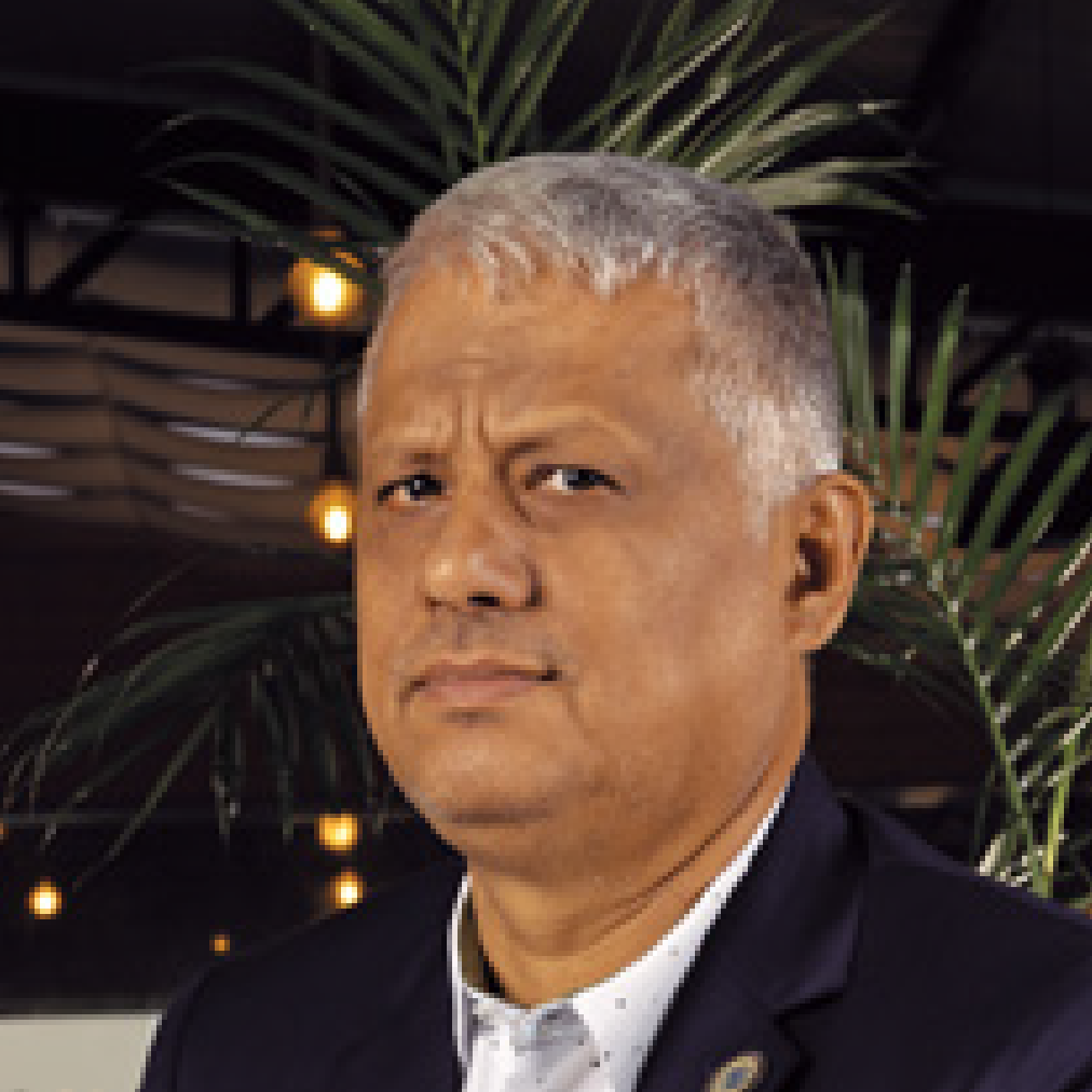 Roy Cisneros Mejía